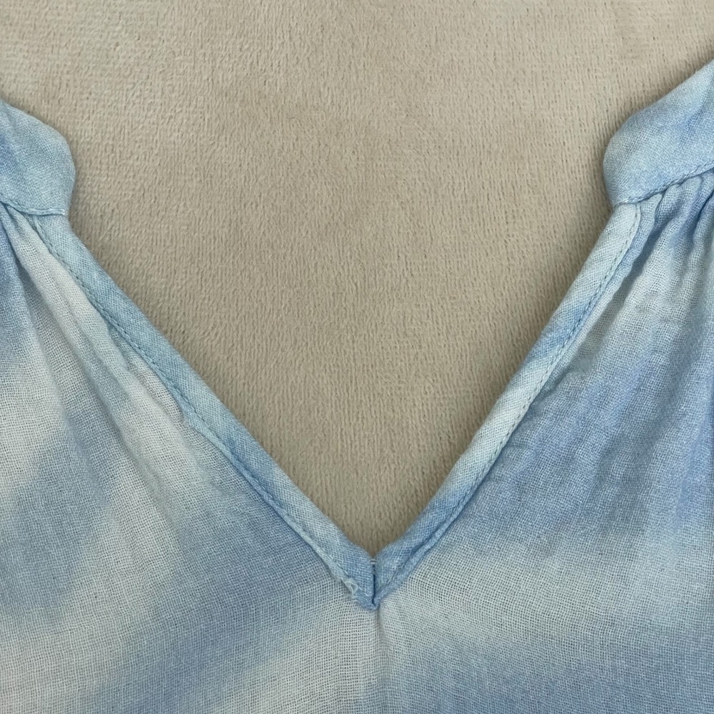 Soft Surroundings Floral White Blue Sky Top XL Ruched V-Neck Cottagecore Blouse - Picture 6 of 9